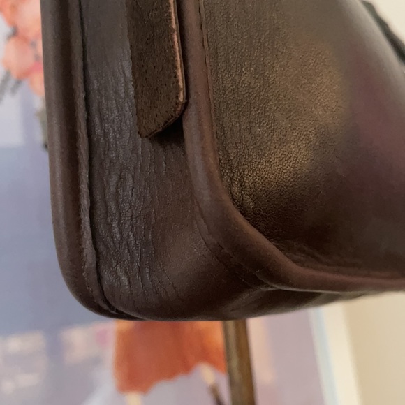 Vintage Coach NYC Zippered Bag Excellent Condition! - Picture 4 of 10